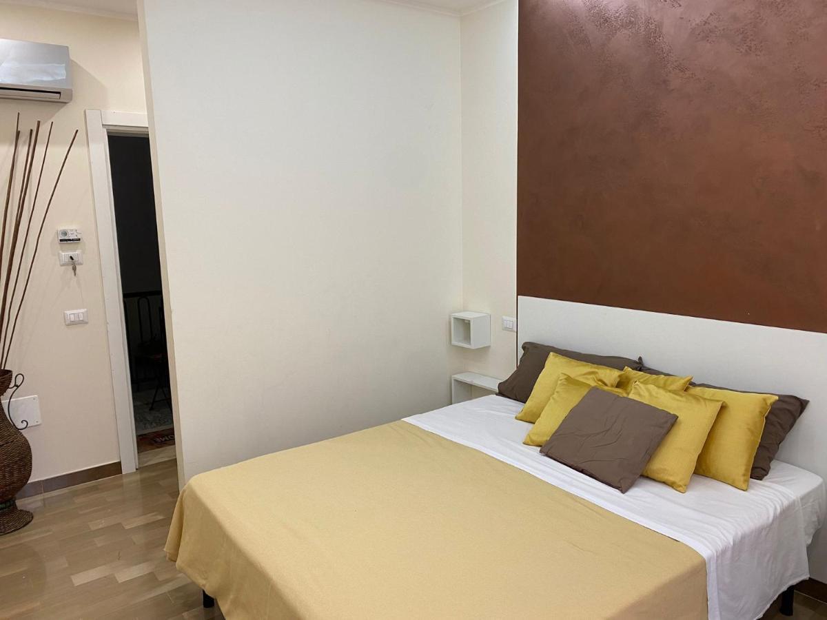 Room Milo Gallipoli Esterno foto